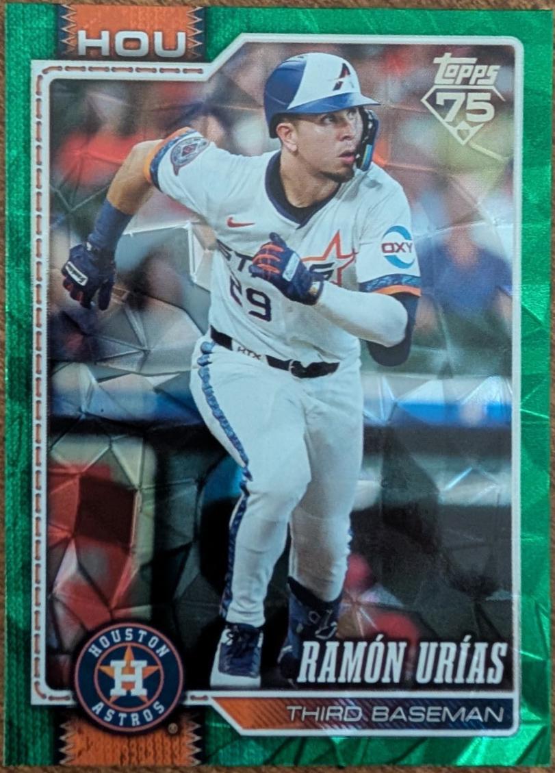 Ramon Urias [Green Diamante] #343