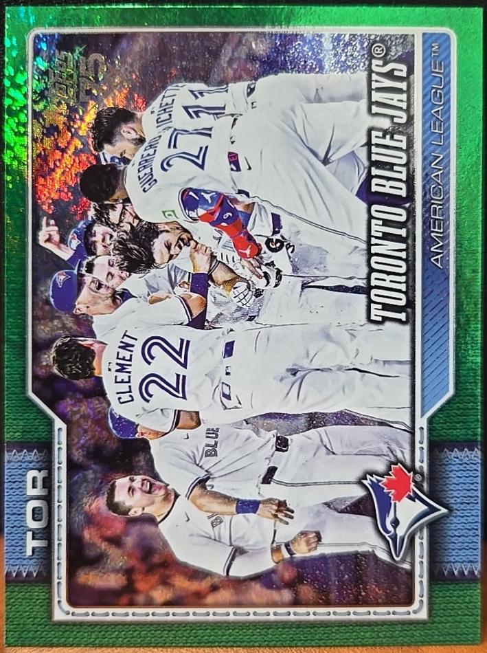 Toronto Blue Jays [Green Holo] #113