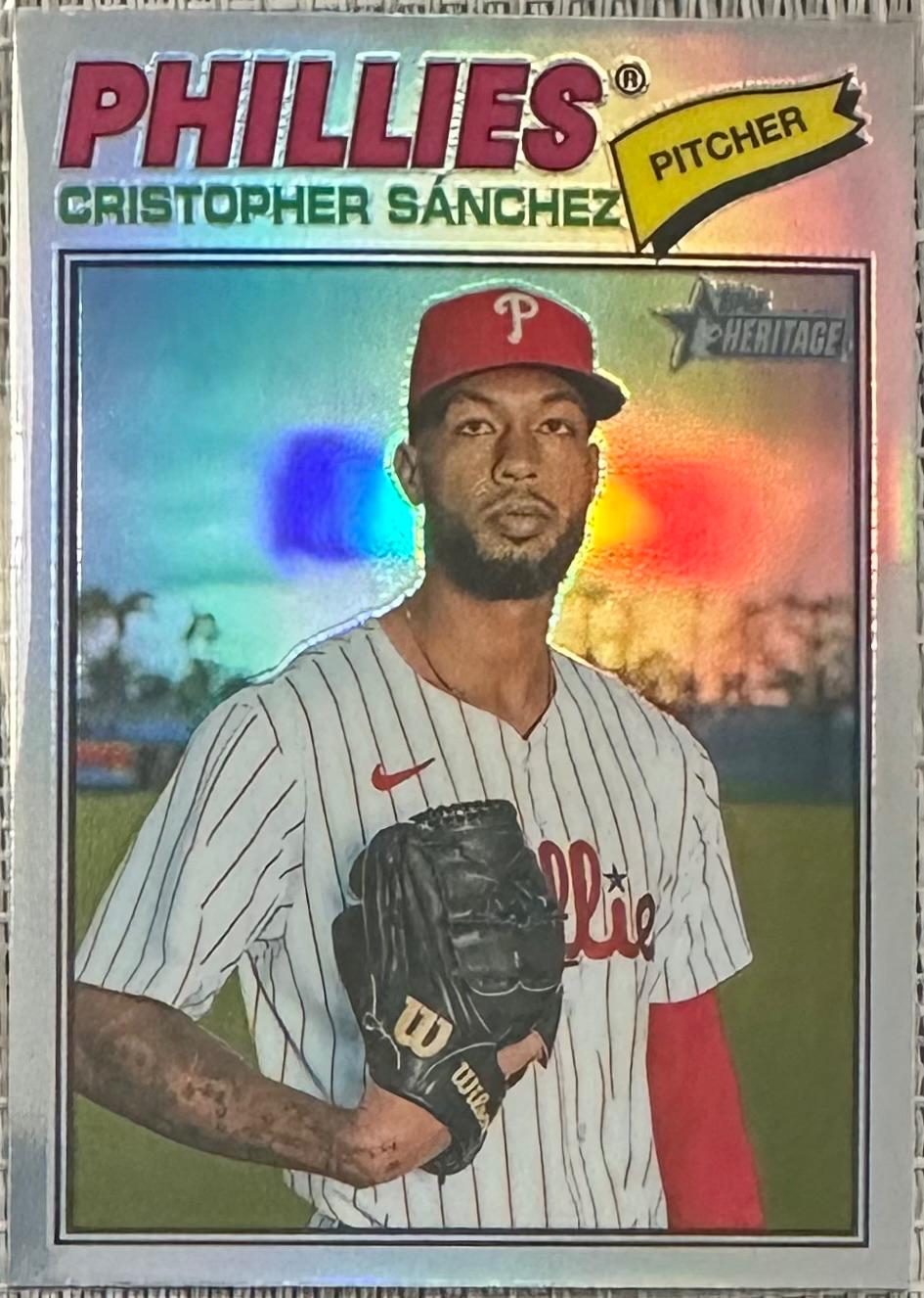 Cristopher Sanchez [Refractor Chrome] #110