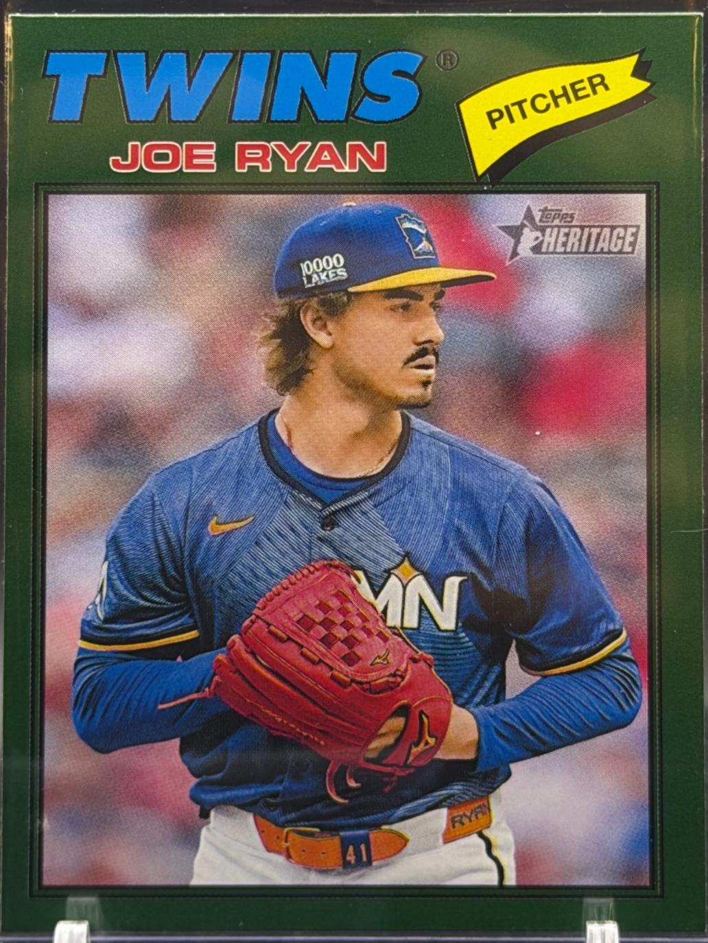 Joe Ryan [Dark Green Bordered] #255