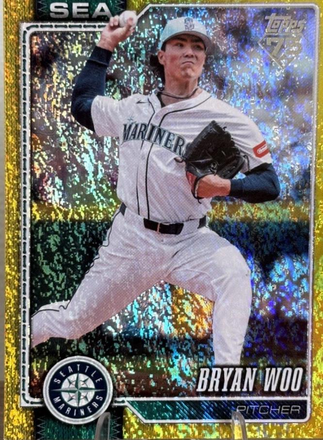 Bryan Woo [Yellow Holo] #62
