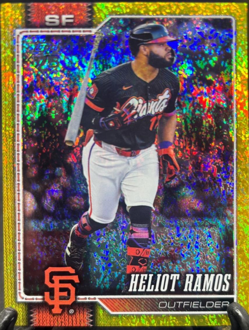 Heliot Ramos [Yellow Holo] #8