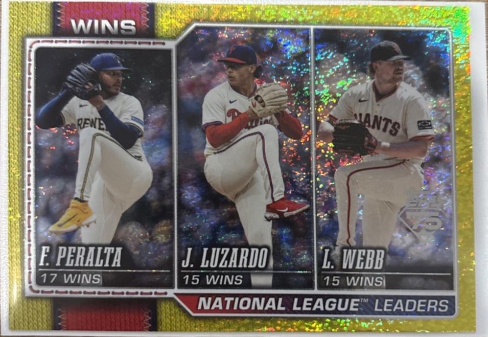 National League Leaders Wins [Yellow Holo] #117