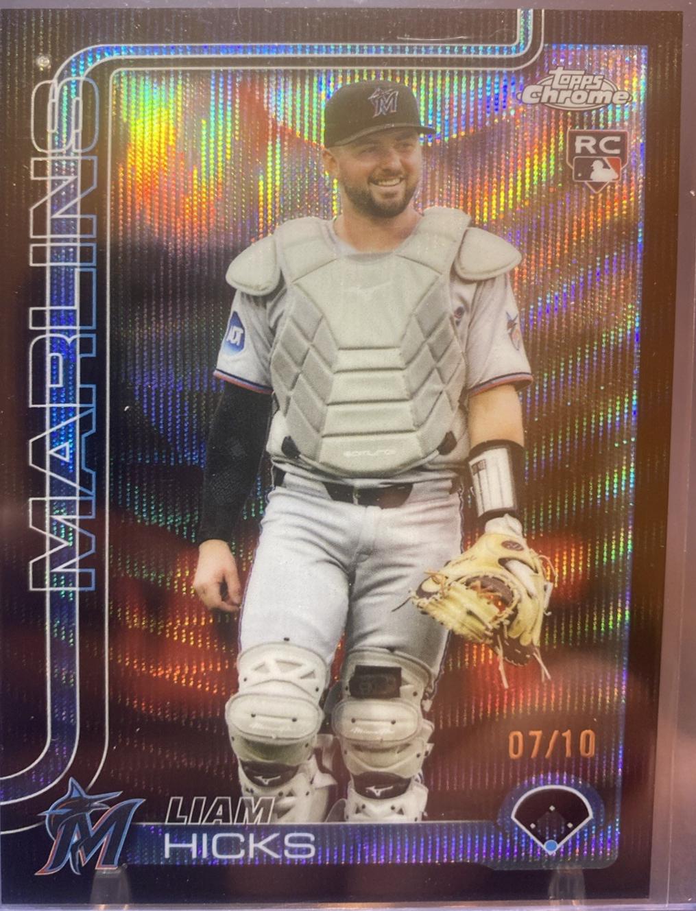 Liam Hicks [Black Wave Refractor] #USC86