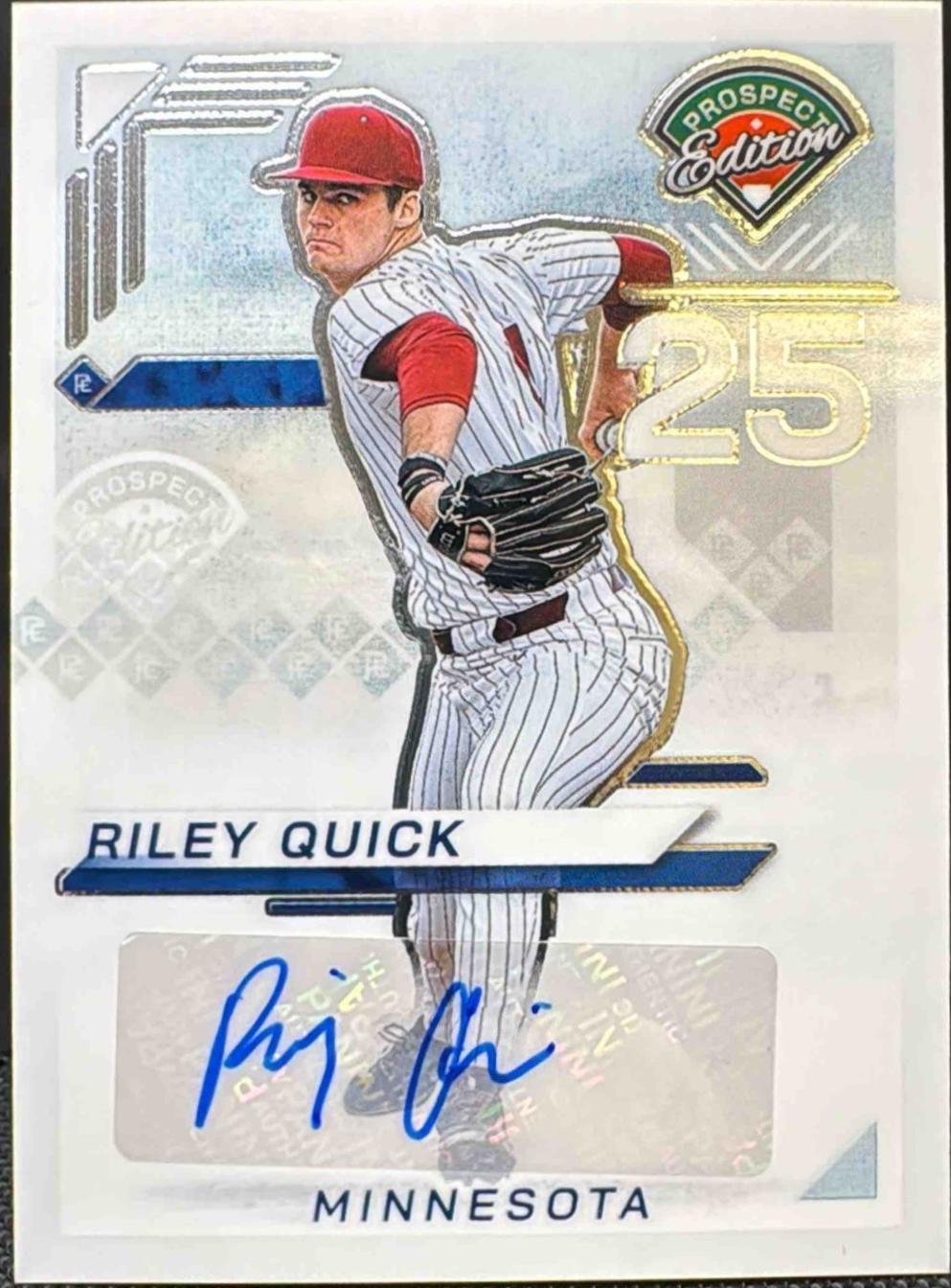 Riley Quick [Holo Ticket Signature] #38
