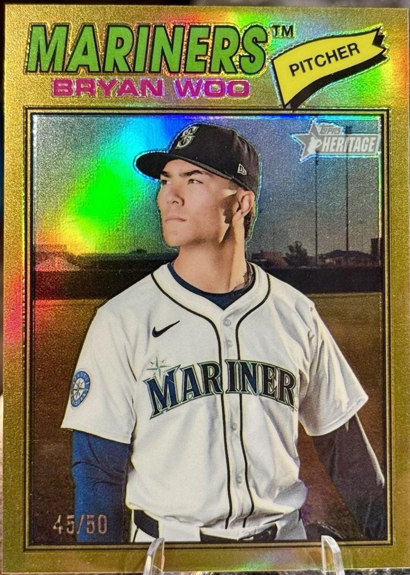Bryan Woo [Gold Bordered Chrome] #99