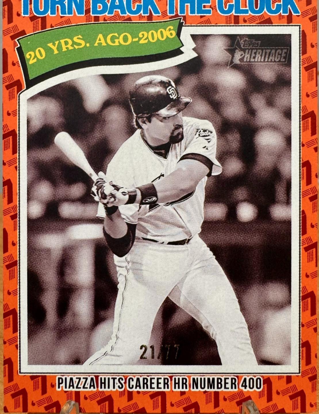 Mike Piazza [Color Of The Year Orange] #336