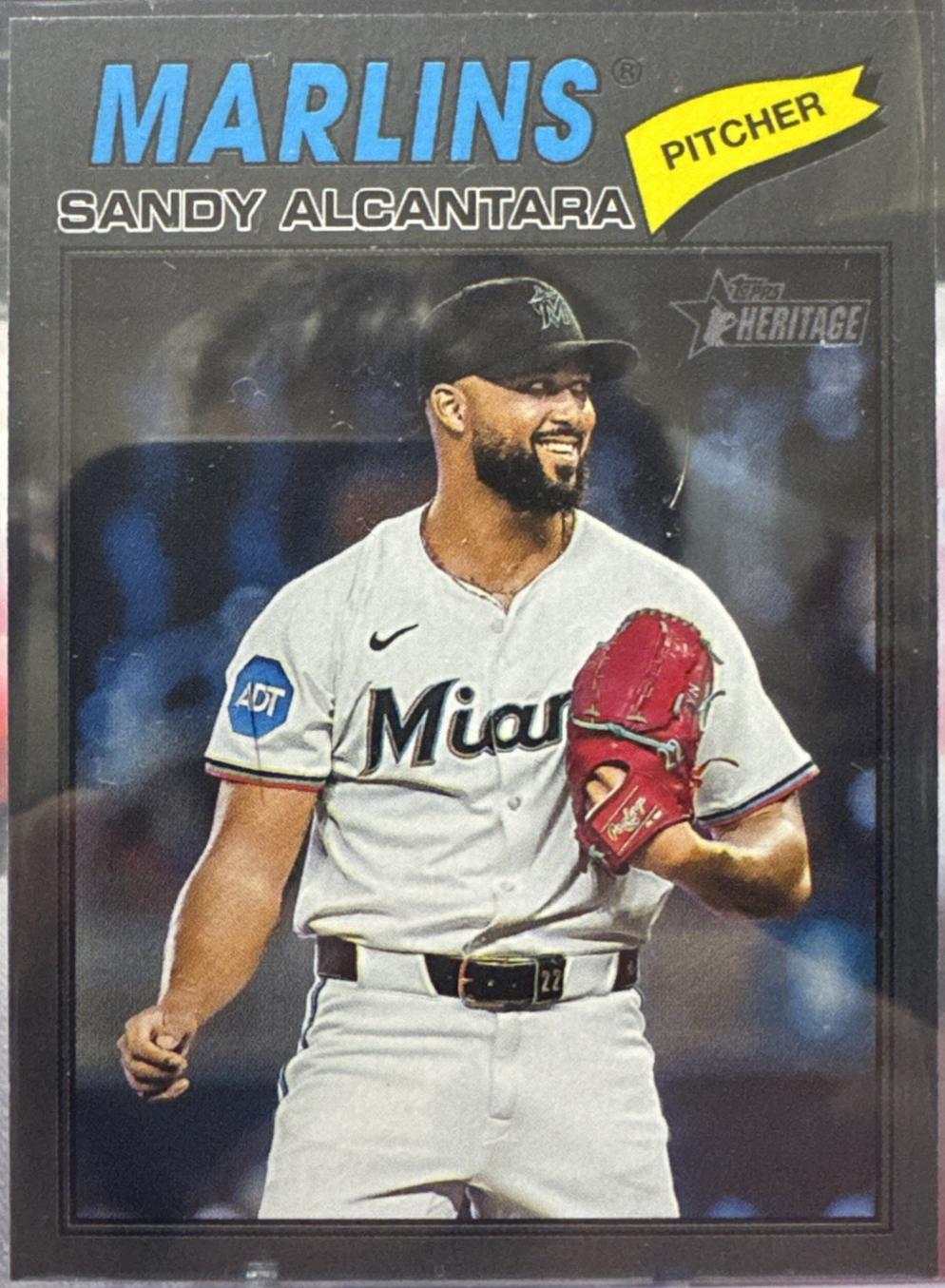 Sandy Alcantara [Dark Gray Bordered] #76