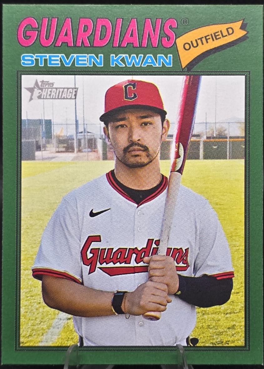 Steven Kwan [Dark Green Bordered] #139