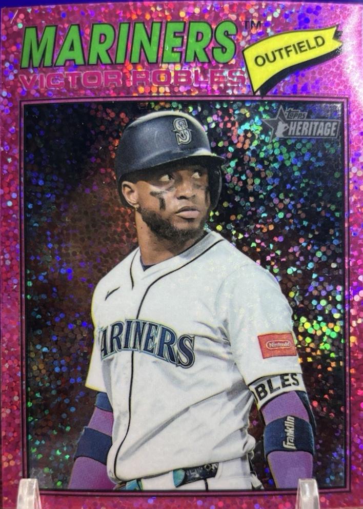 Victor Robles [Pink Sparkle Chrome] #140