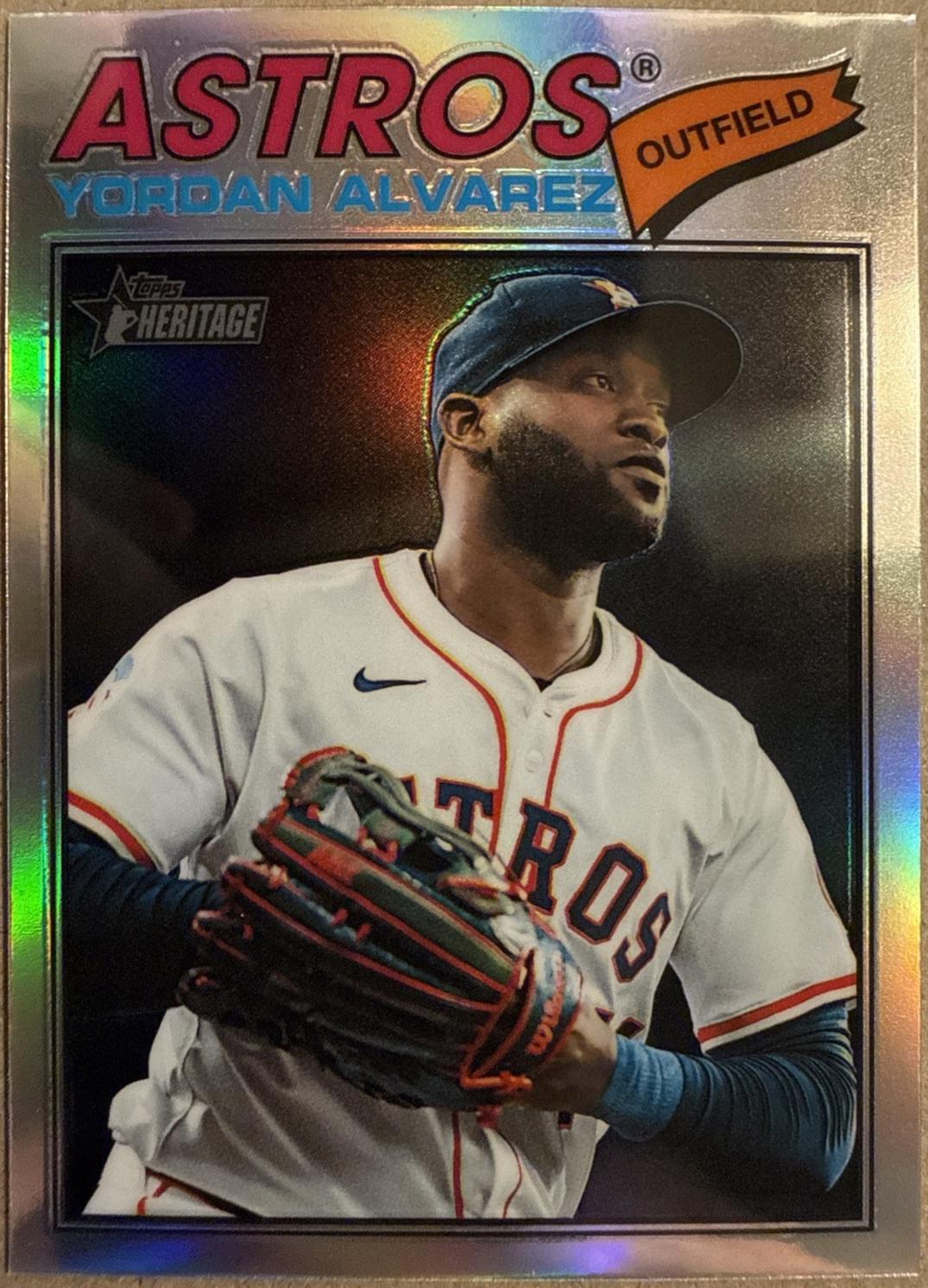 Yordan Alvarez [Refractor Chrome] #25
