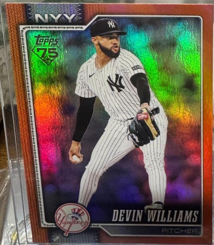 Devin Williams [Orange Rainbow] #239