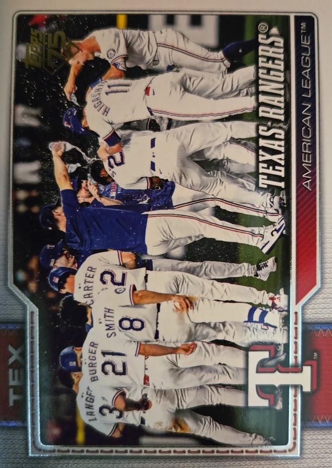 Texas Rangers [Golden Mirror Variation] #258