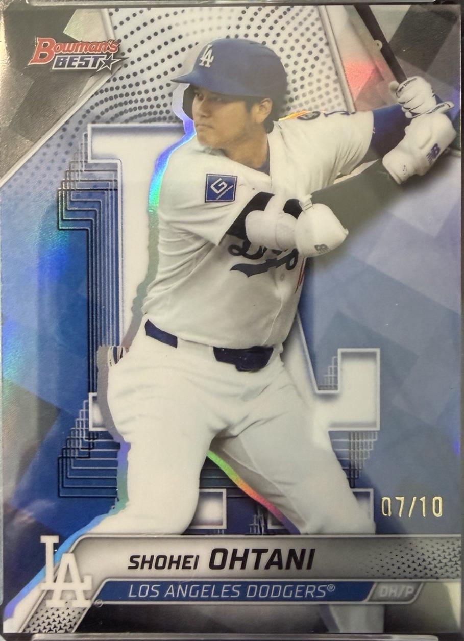 Shohei Ohtani [Black Refractor] #46