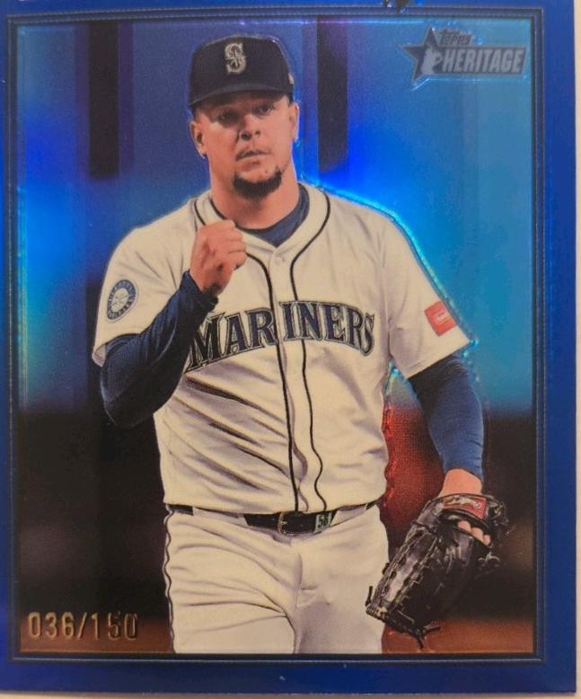 Luis Castillo [Blue Bordered Chrome] #24
