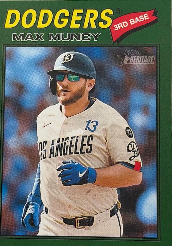 Max Muncy [Dark Green Bordered] #158