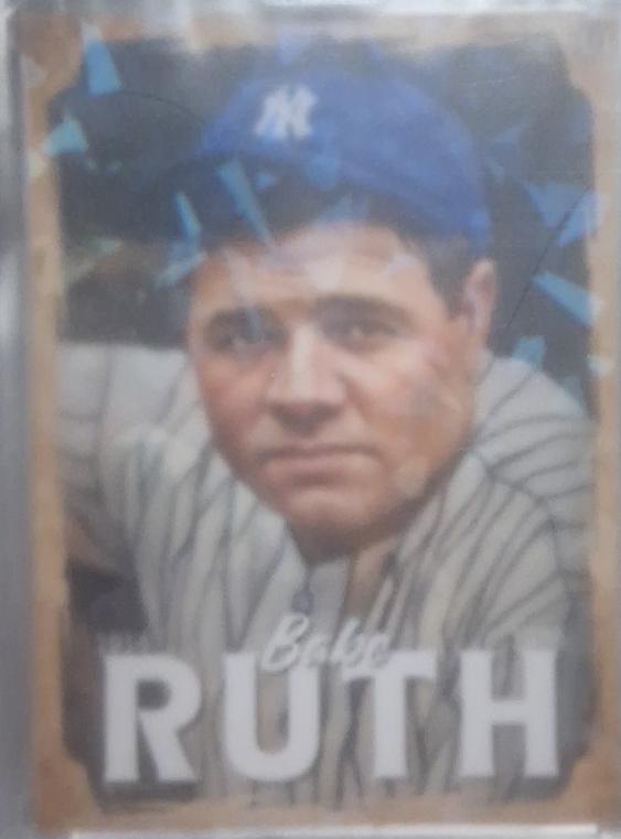 Babe Ruth [Gold Frame] #256