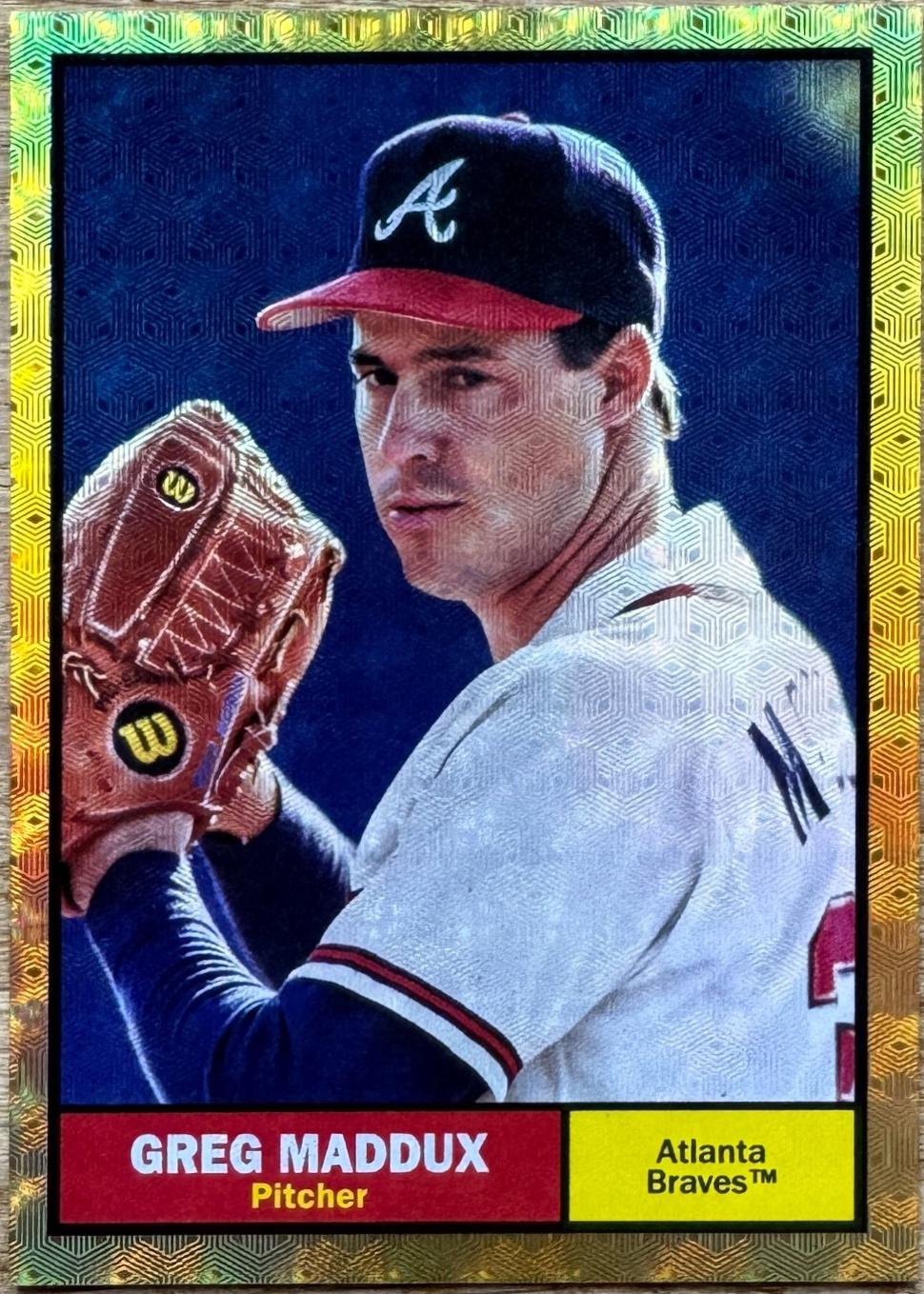Greg Maddux [Foilfractor] #93