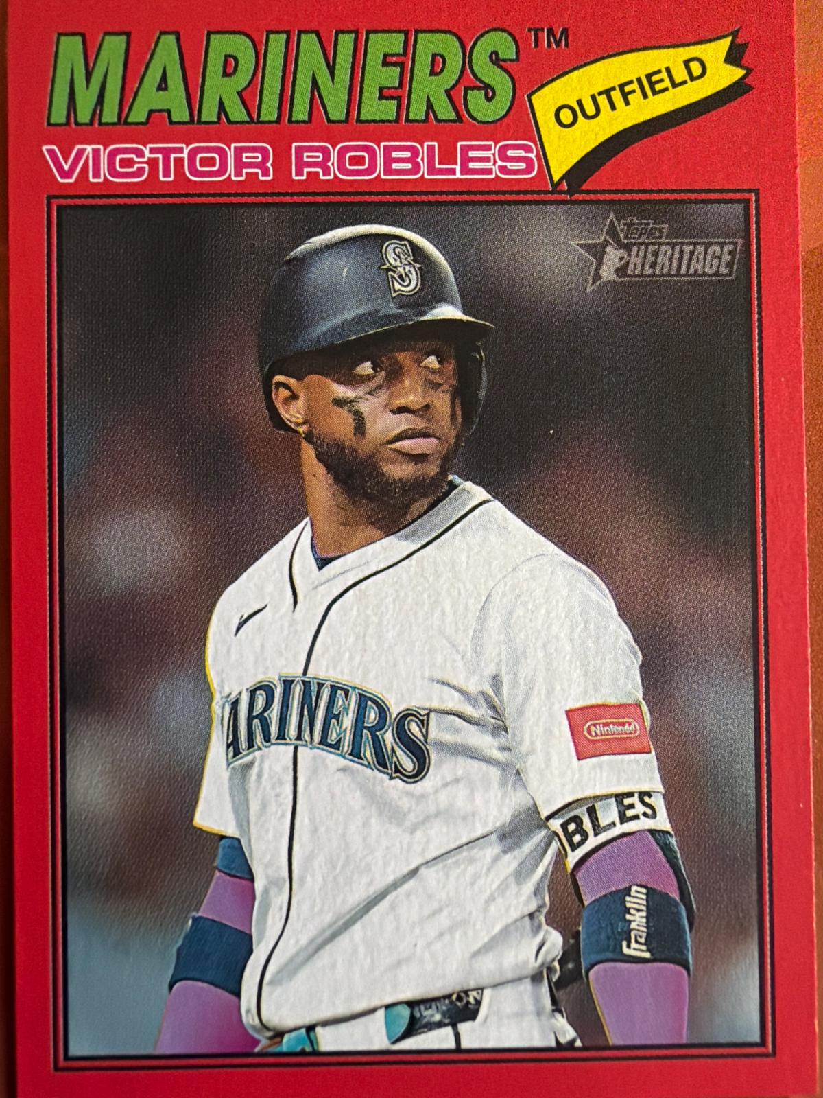 Victor Robles [Red Bordered] #140