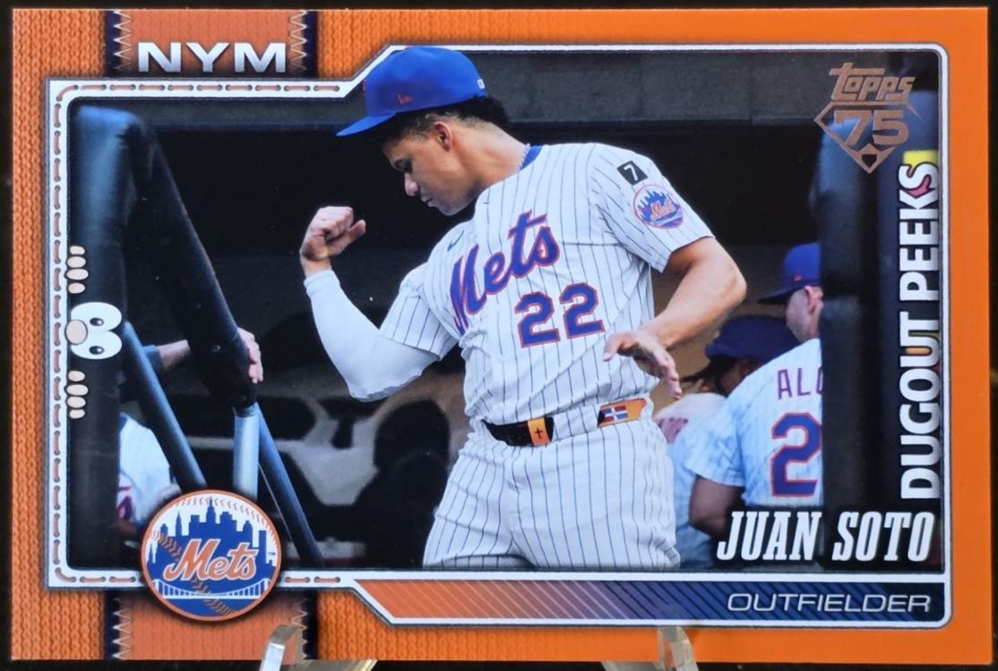 Juan Soto [Orange Dugout Peeks] #242
