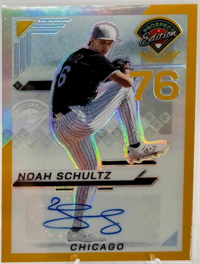 Noah Schultz [Gold Holo Ticket Signature] #171