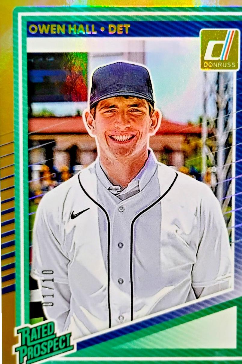 Owen Hall [Gold Optic] #130