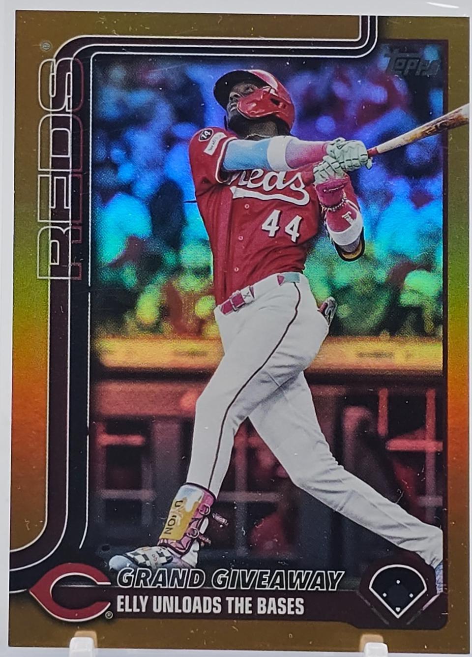 Grand Giveaway [Gold Rainbow Foil] #US235