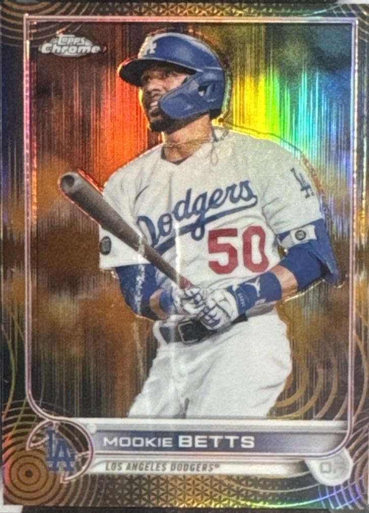 Mookie Betts [Sonic Orange Black Pulse] #100