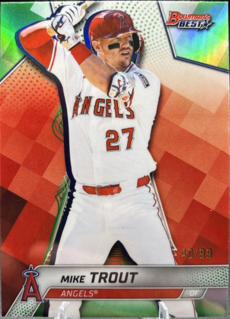 Mike Trout [Green Refractor] #26