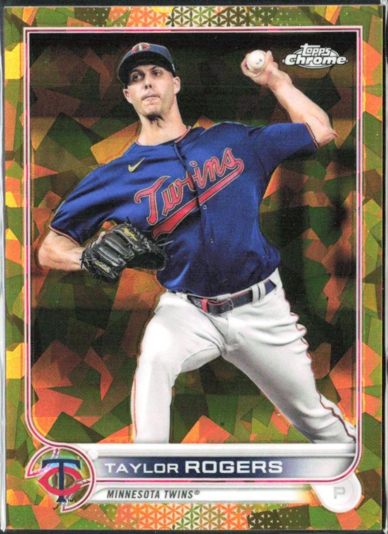 Taylor Rogers [Gold] #32