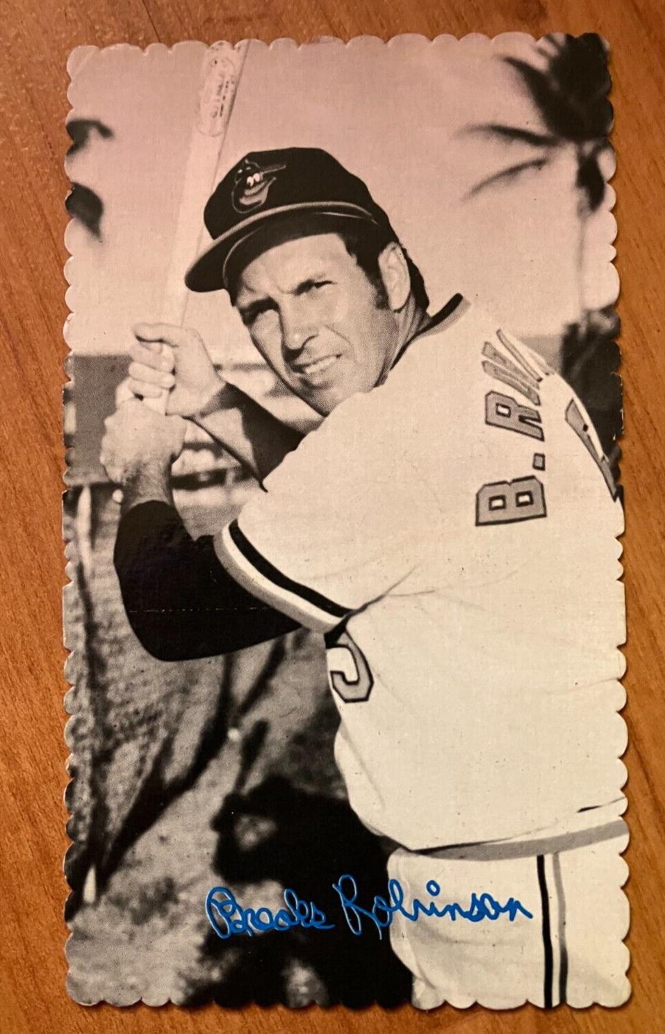 Brooks Robinson [White Back] #25