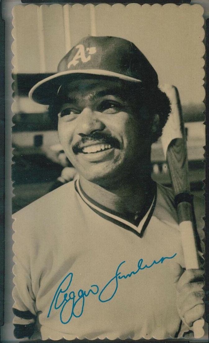 Reggie Jackson [White Back] #61