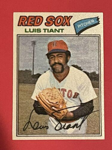 Luis Tiant #48