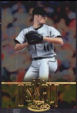 Roy Oswalt [Class 1 Gold] #82