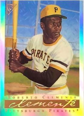 Roberto Clemente [Refractor] #12