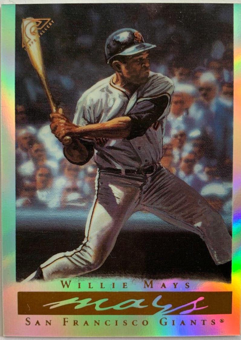 Willie Mays [Refractor] #1