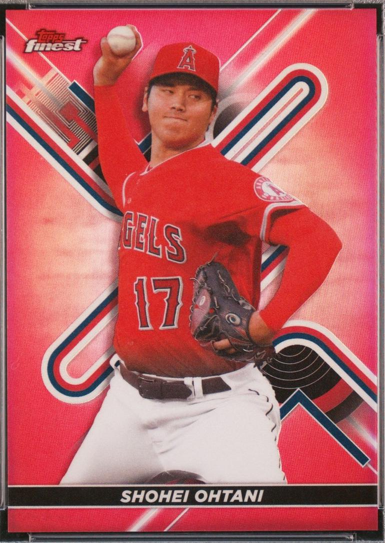 Shohei Ohtani [Red Refractor] #28