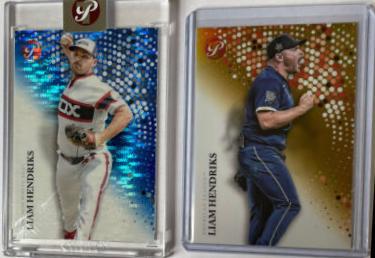 Liam Hendriks [Encased Gold Refractor] #272