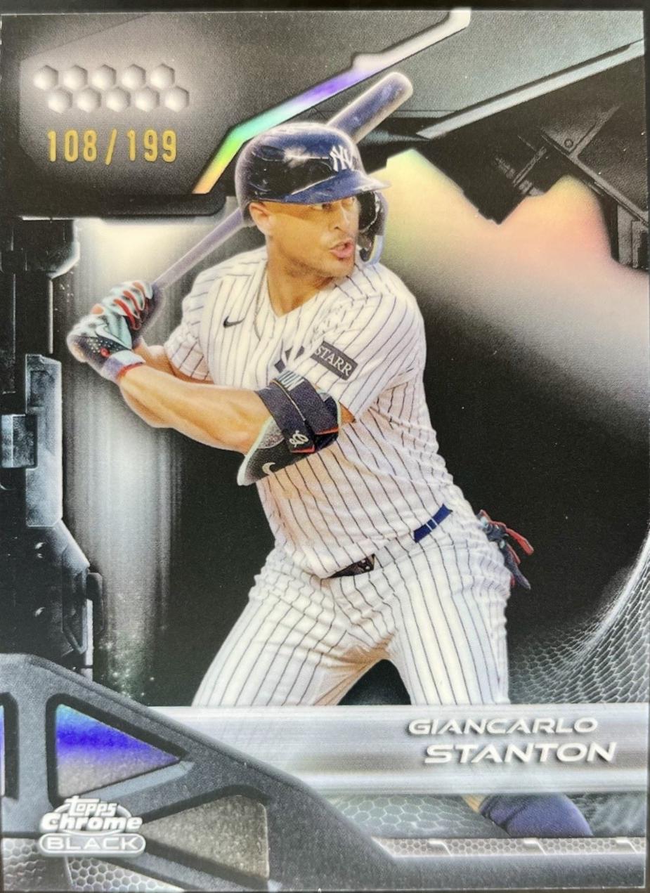 Giancarlo Stanton [Refractor] #136