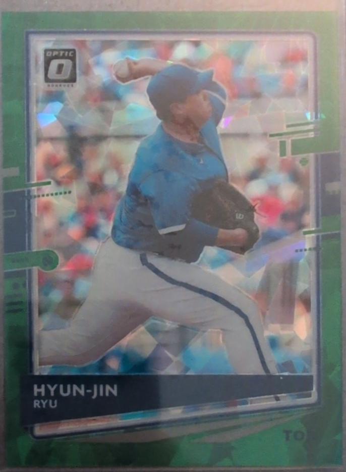 Hyun Jin Ryu [Green Cracked Ice] #107