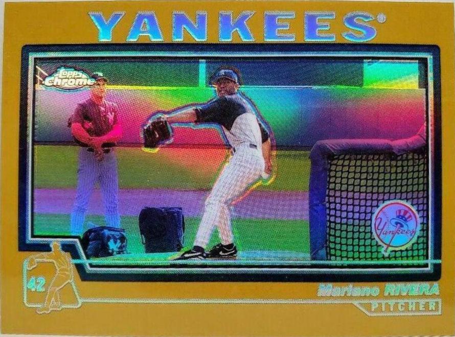 Mariano Rivera [Gold Refractor] #67
