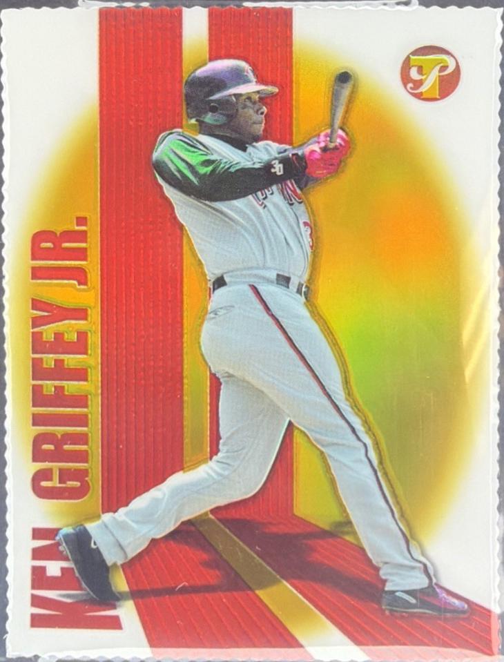 Ken Griffey Jr. [Gold Refractor] #24