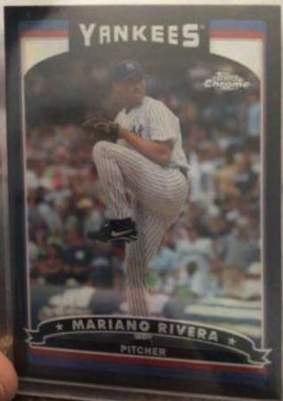 Mariano Rivera [Black Refractor] #55