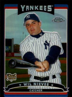 Wil Nieves [Black Refractor] #325