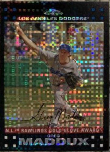Greg Maddux [Xfractor] #275
