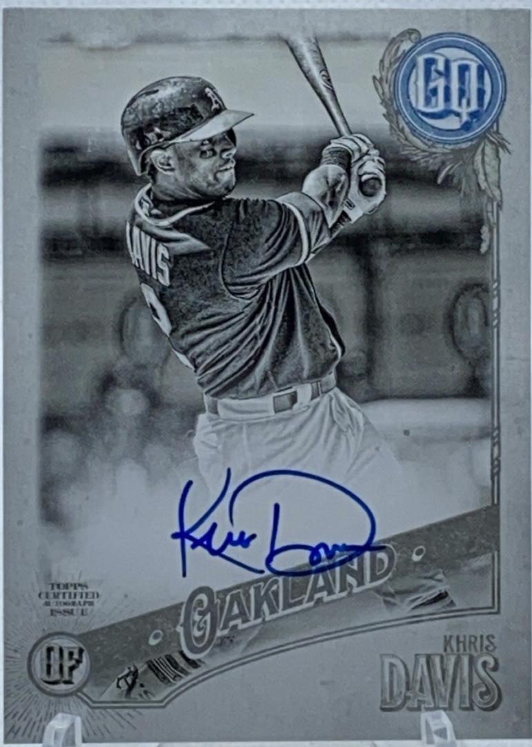 Khris Davis [Black & White] #GQA-KD