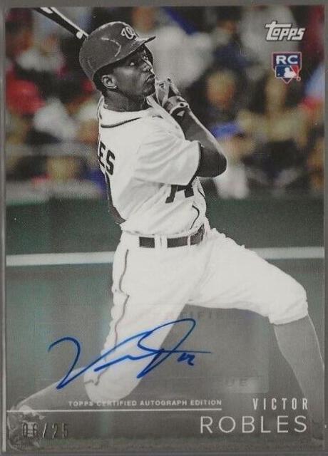 Victor Robles [Background Autograph] #24B-A