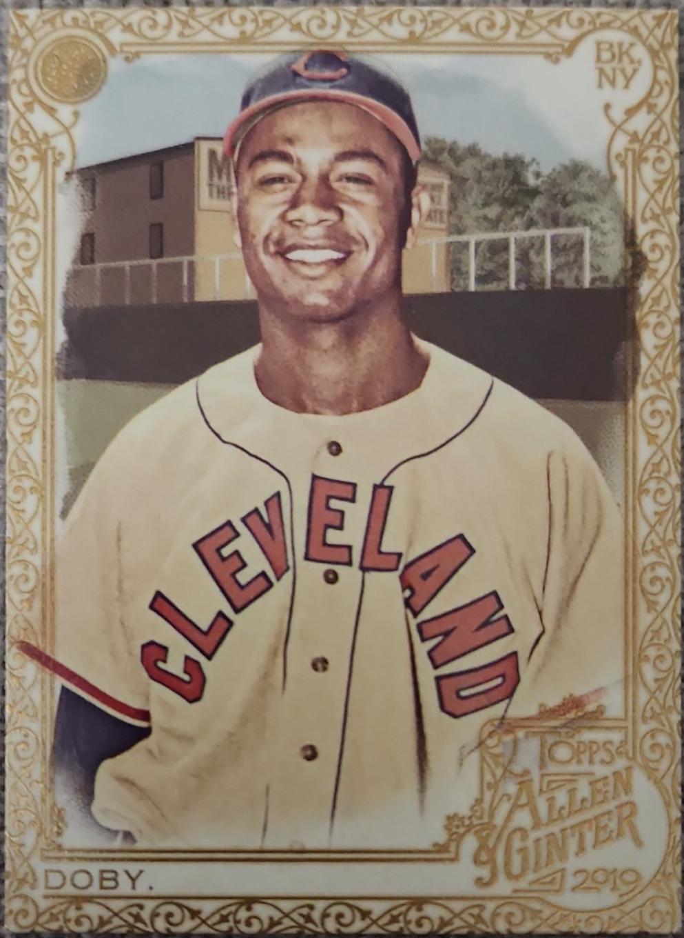 Larry Doby [Gold Hot Box] #359