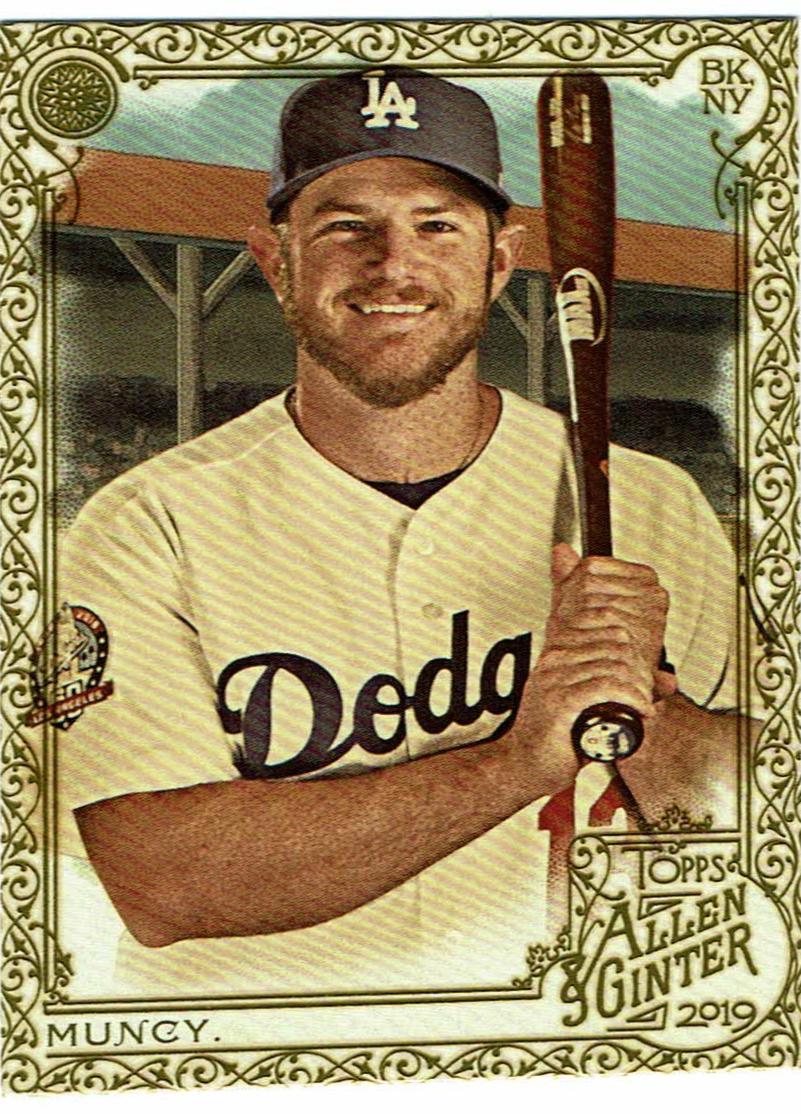 Max Muncy [Gold] #143