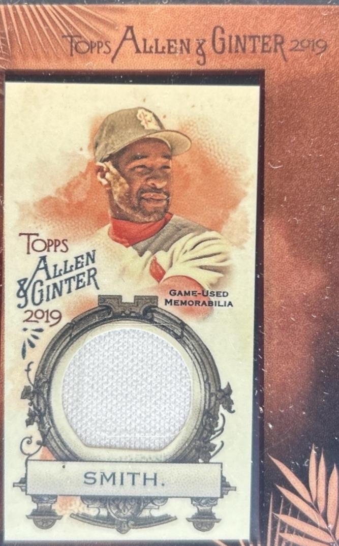 Ozzie Smith [Framed Mini Cloth]